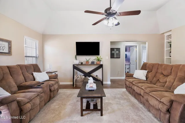 $285,000 | 110 Emily Lynn Road, Sarah, MS 38665