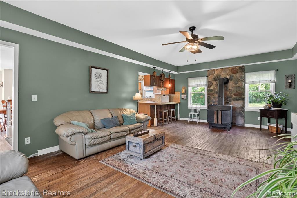 9455 Andersonville Road Clarkston, MI 48346 - Photo 11 of 80