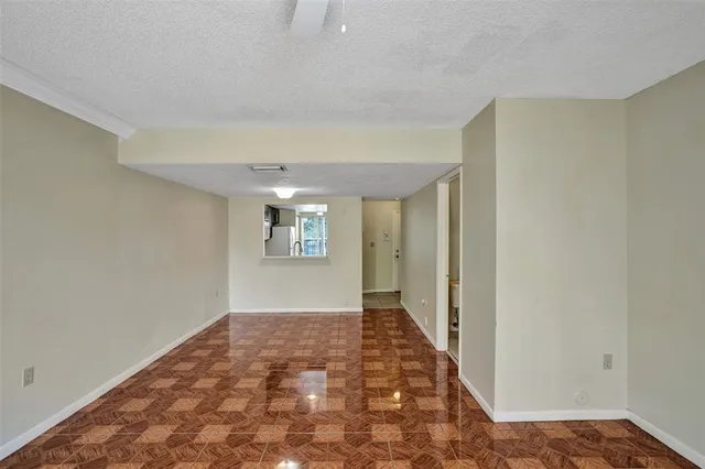 $2,100 | 3861 Northwest 90th Avenue, Unit 3861, Fort Lauderdale, FL 33351