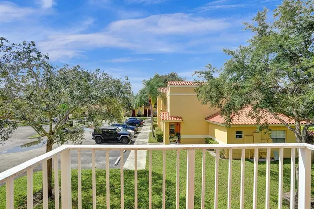 $2,100 | 3861 Northwest 90th Avenue, Unit 3861, Fort Lauderdale, FL 33351