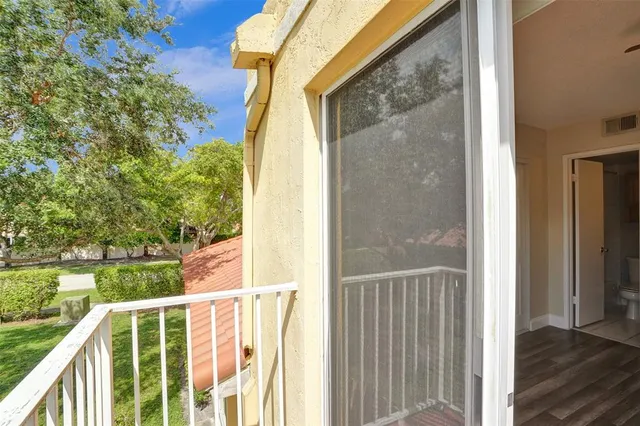 $2,100 | 3861 Northwest 90th Avenue, Unit 3861, Fort Lauderdale, FL 33351