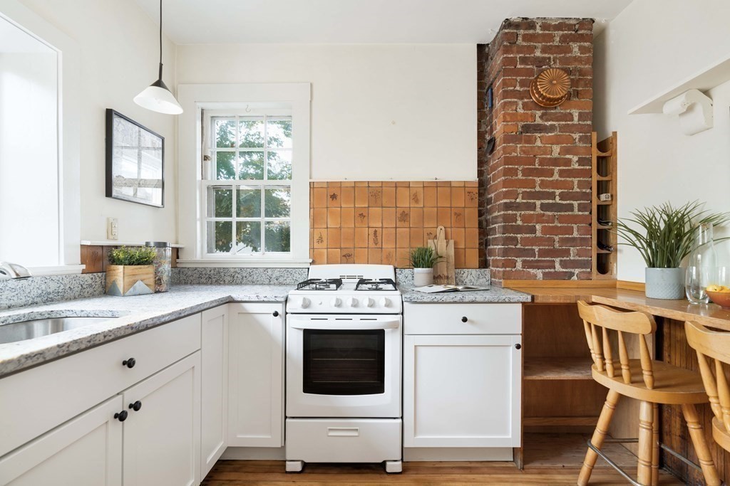 36 Southbourne Road Boston, MA 02130 - Photo 11 of 42 Gallery Image 11