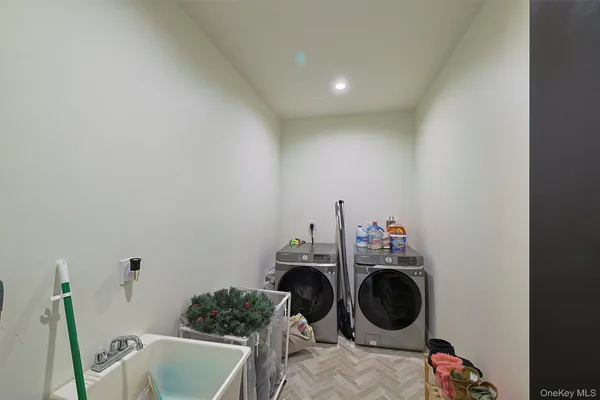 $850,000 | 26 Wildwood Drive, Rock Tavern, NY 12575