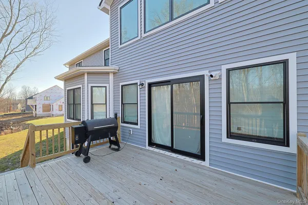 $850,000 | 26 Wildwood Drive, Rock Tavern, NY 12575