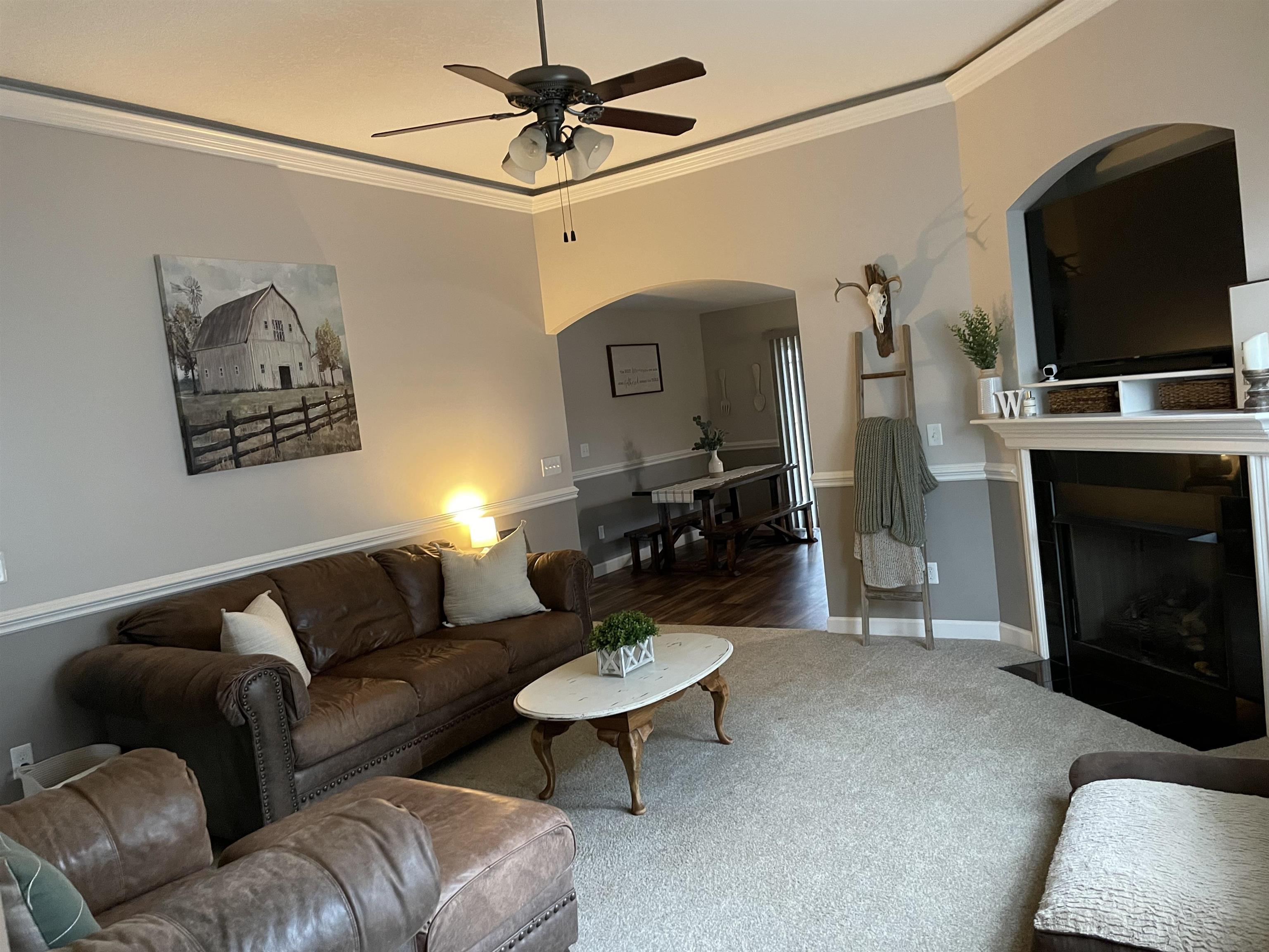 238 Highland Springs Loop Inman, SC 29349 - Photo 3 of 19 Living Room