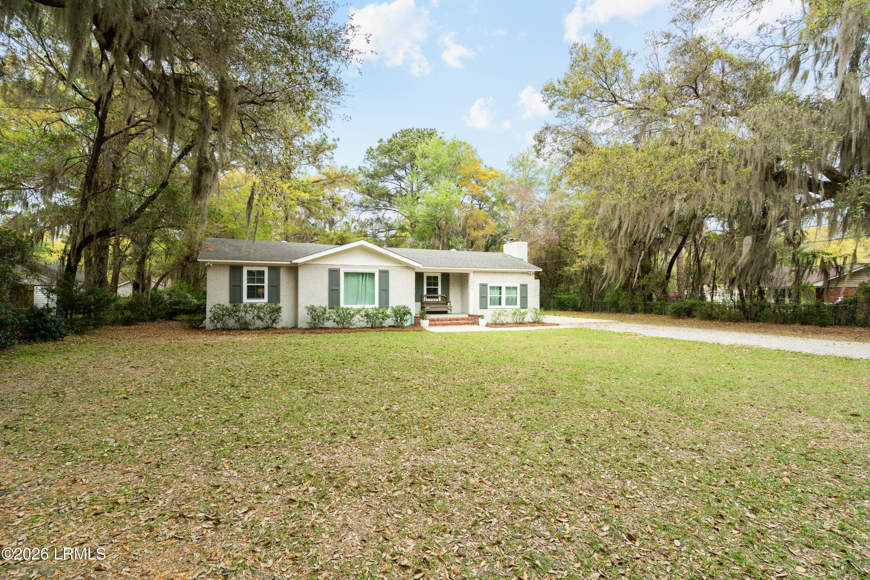 2409 Waddell Road Beaufort, SC 29902 - Photo 4 of 39 2409 Waddell-4