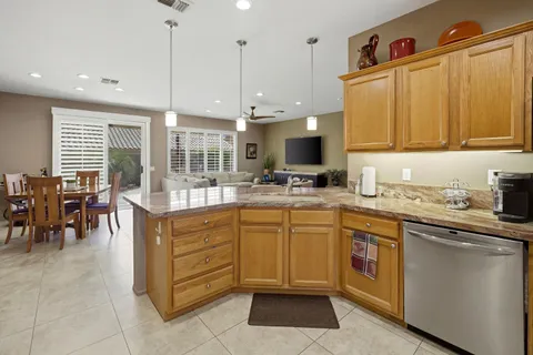 $549,000 | 37318 Pineknoll Avenue, Palm Desert, CA 92211