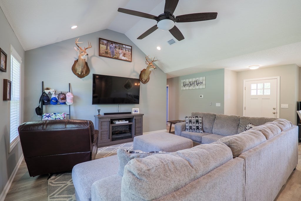325 Trail Of Hawk Road Quitman, GA 31643 - Photo 5 of 31 Gallery Image 5