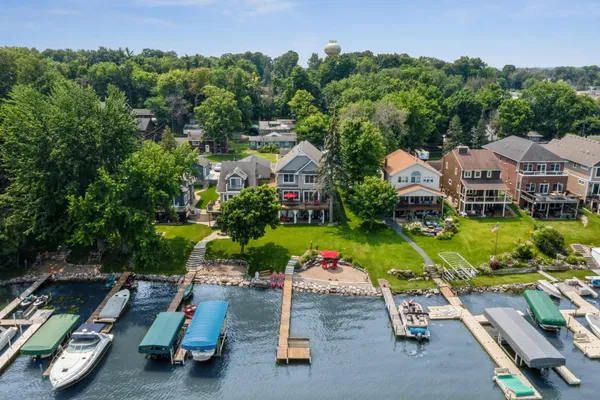 $2,749,000 | 5060 Edgewater Drive, Mound, MN 55364