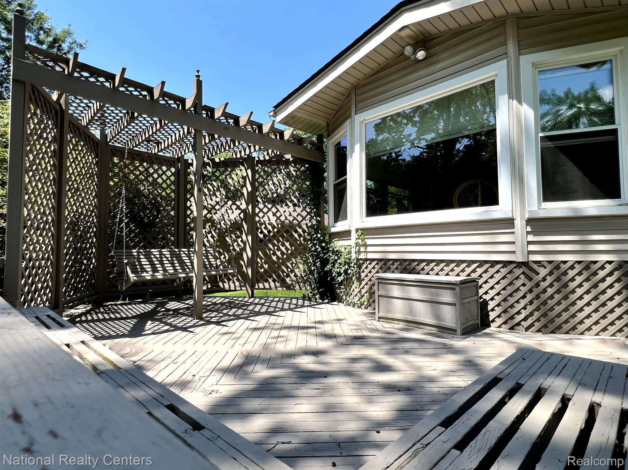 47635 Hanford Road Canton, MI 48187 - Photo 31 of 39 Gallery Image 31