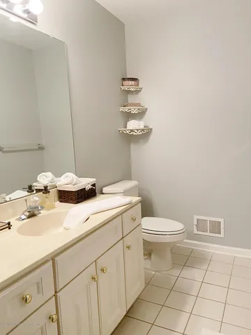 $4,200 | 219 Satinwood Drive, Middletown, NJ 07748