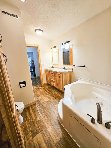 $341,900 | 14590 380th Street Northeast, Middle River, MN 56737