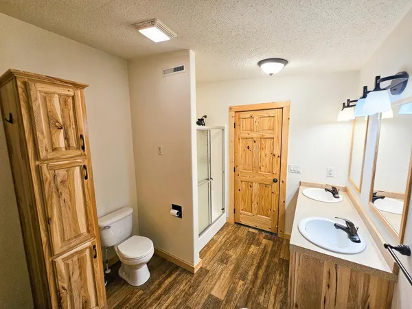 $331,900 | 14590 380th Street Northeast, Middle River, MN 56737