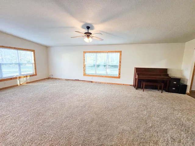 $341,900 | 14590 380th Street Northeast, Middle River, MN 56737