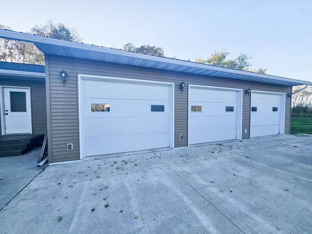 $341,900 | 14590 380th Street Northeast, Middle River, MN 56737