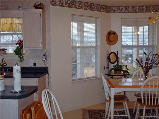 6760 Cedar Ridge Circle Milton, FL 32570 - Photo 5 of 14 Another view of the eat-in kitchen