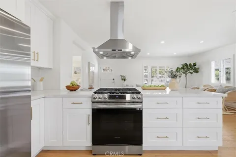 $1,649,000 | 2720 Spreckels Lane, Redondo Beach, CA 90278