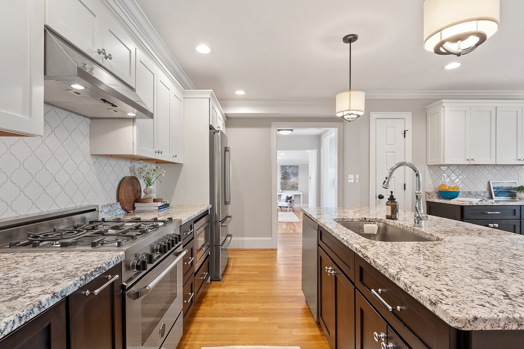 19 Shirley Street, Unit 19 Lexington, MA 02421 - Photo 14 of 32 Gallery Image 14