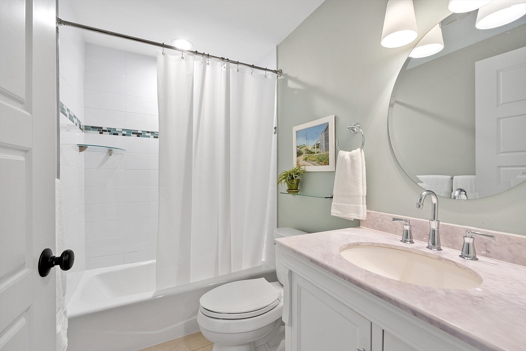 19 Shirley Street, Unit 19 Lexington, MA 02421 - Photo 20 of 32 Gallery Image 20