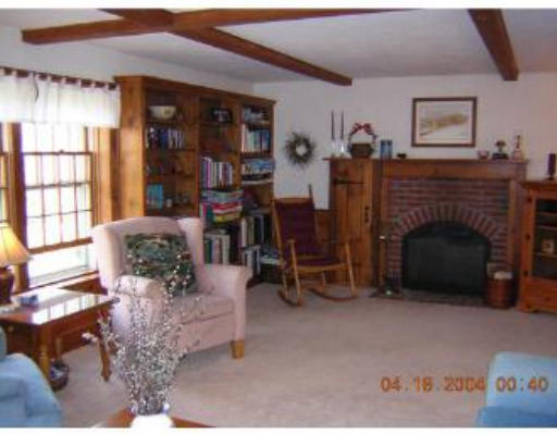 13 Stallbrook Road Medway, MA 02053 - Photo 3 of 7 Gallery Image 3