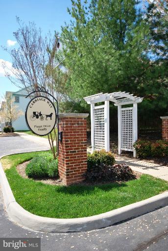 117 Rivanna Terrace Southwest Leesburg, VA 20175 - Photo 11 of 26 Community