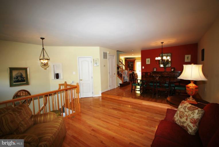 117 Rivanna Terrace Southwest Leesburg, VA 20175 - Photo 20 of 26 Interior (General)