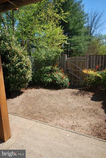 117 Rivanna Terrace Southwest Leesburg, VA 20175 - Photo 10 of 26 Exterior (Rear)