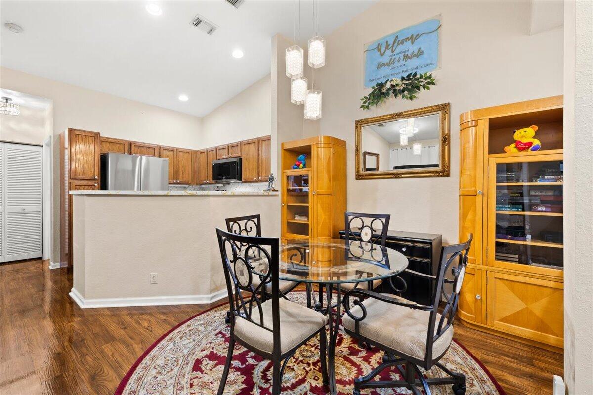 3175 Laurel Ridge Circle Riviera Beach, FL 33404 - Photo 12 of 36 06-424A9390