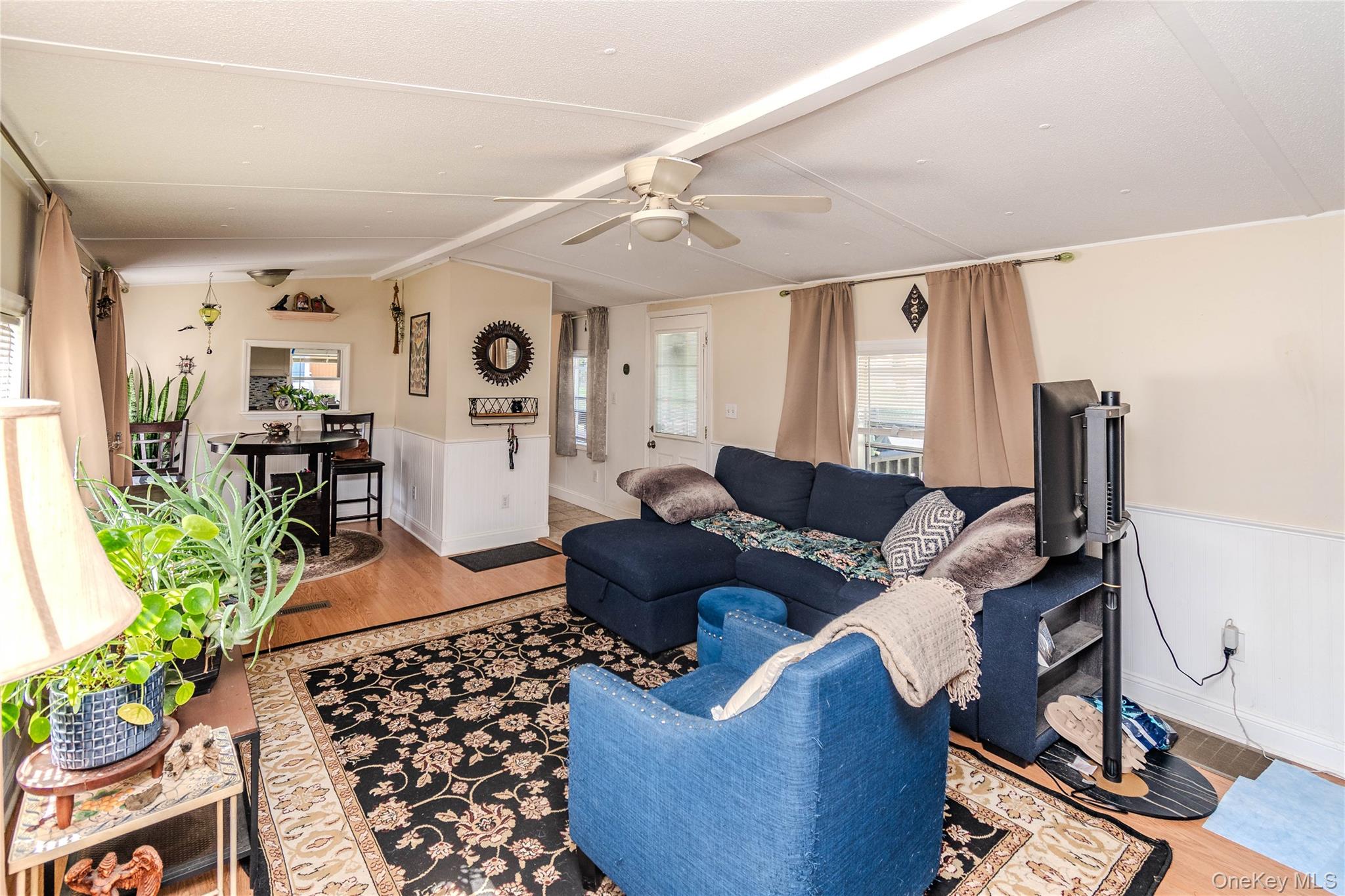 723 Beekman Road, Unit 11 Hopewell Junction, NY 12533 - Photo 3 of 22 Gallery Image 3