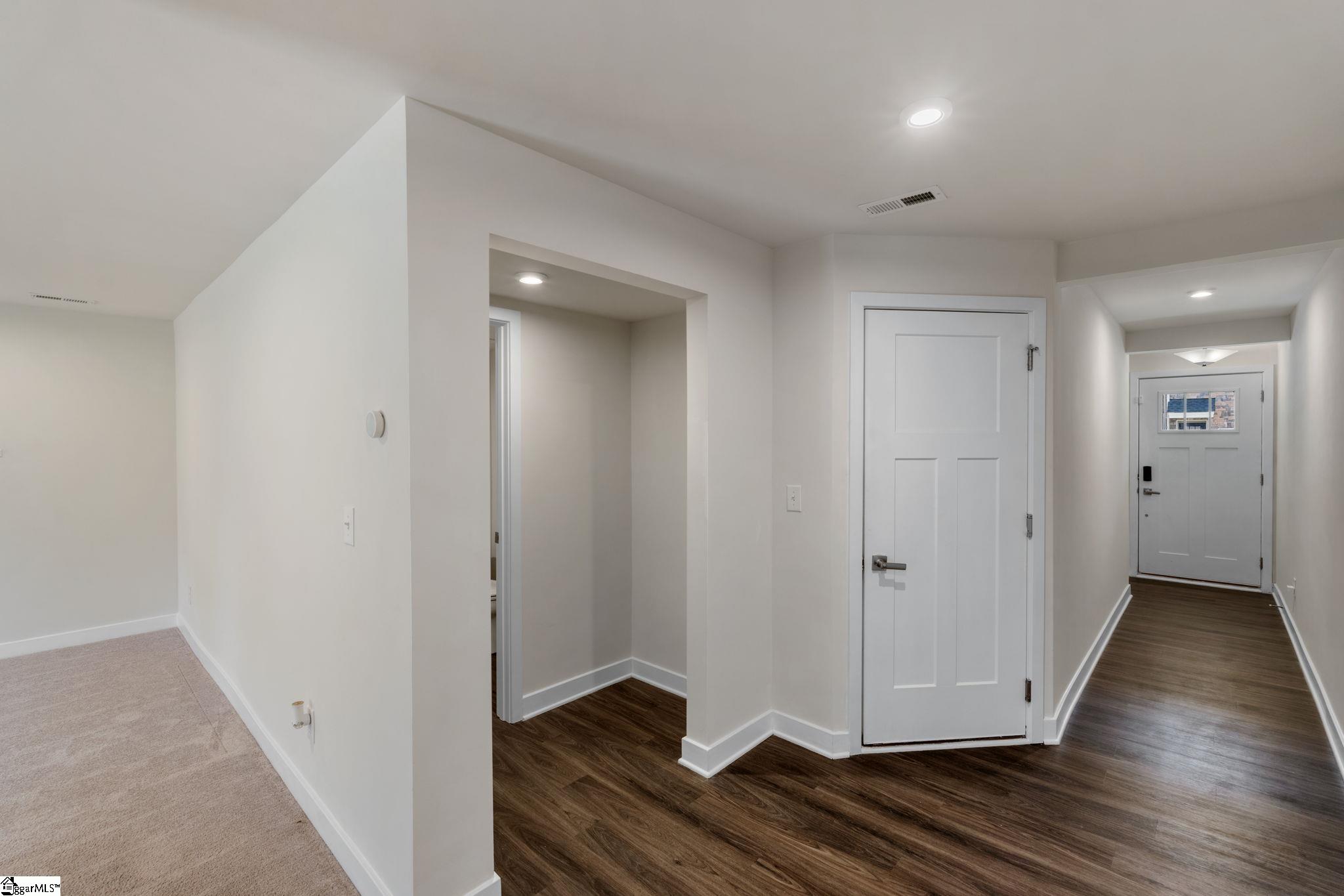 36 Copper Run Drive Greenville, SC 29607 - Photo 8 of 46 Gallery Image 8