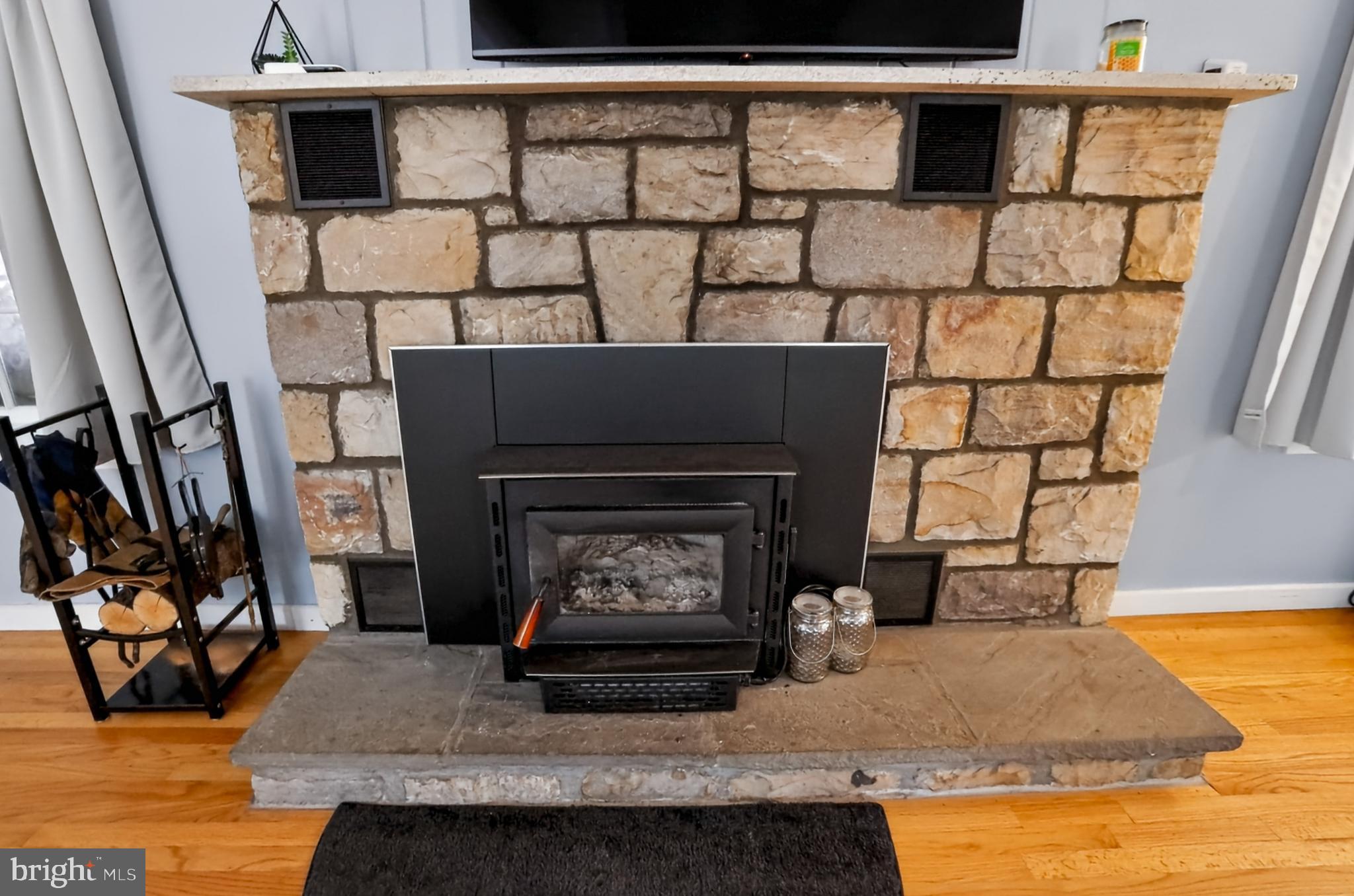 2 Bingaman Road Reading, PA 19606 - Photo 5 of 40 Gallery Image 5