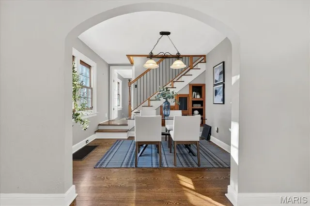 $265,000 | 8643 Charlton Lane, St. Louis, MO 63123