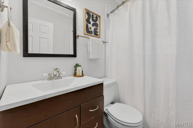 $265,000 | 8643 Charlton Lane, St. Louis, MO 63123