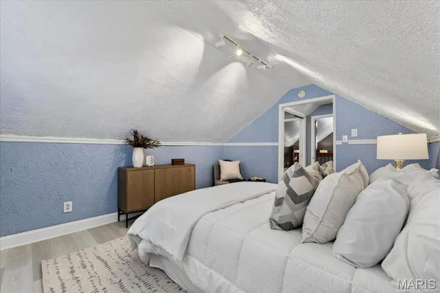 $265,000 | 8643 Charlton Lane, St. Louis, MO 63123