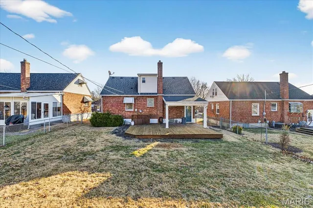 $265,000 | 8643 Charlton Lane, St. Louis, MO 63123