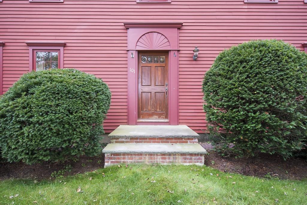 101 Plain Road Deerfield, MA 01373 - Photo 2 of 33 a front view of a house with a garden