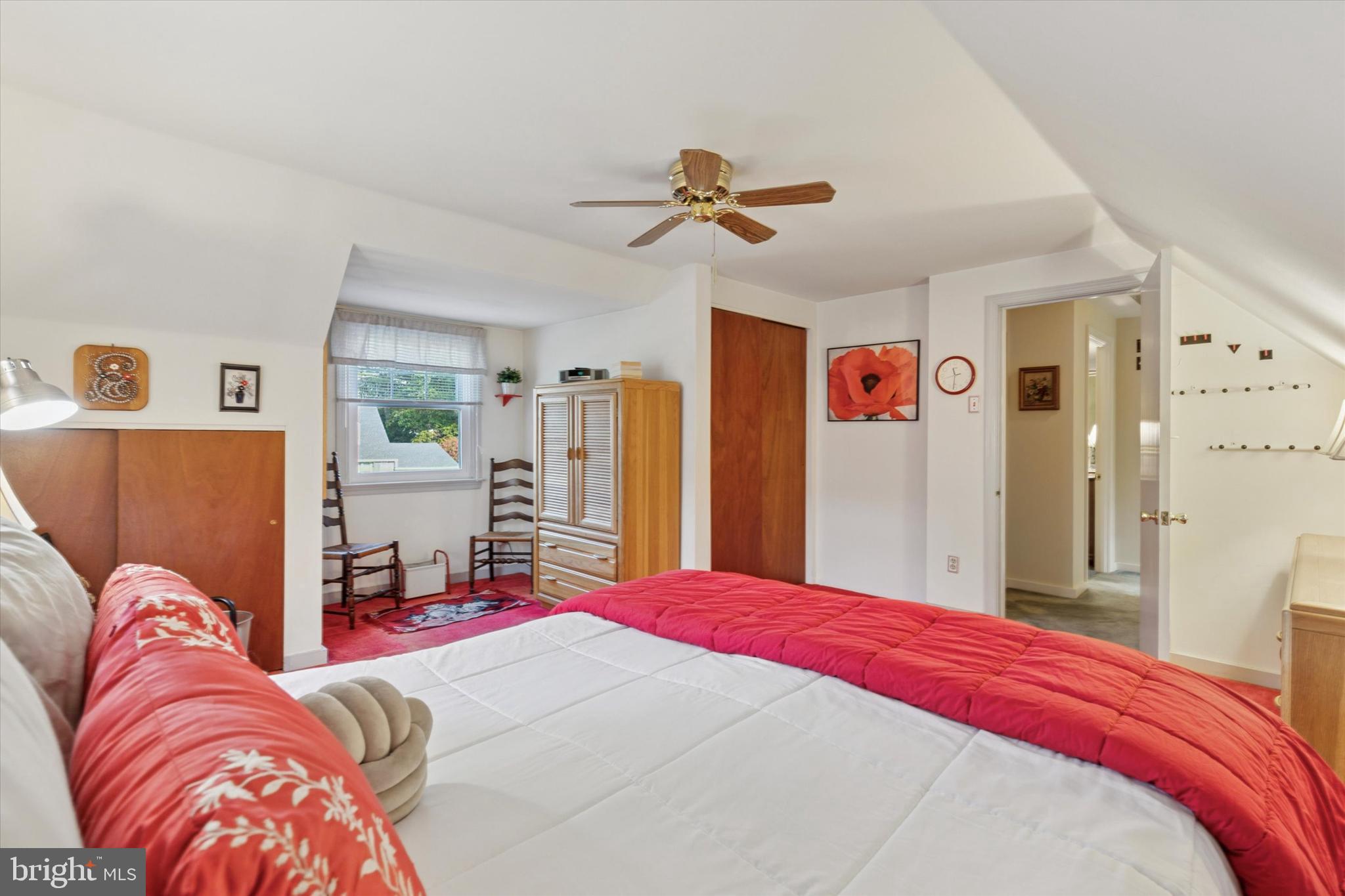324 Valley Road Oreland, PA 19075 - Photo 21 of 31 4th bedroom 2nd floor