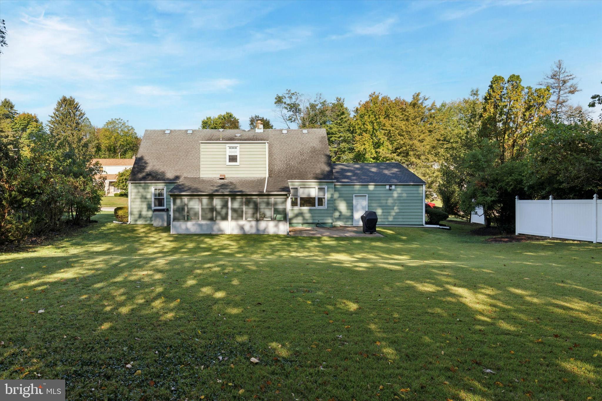 324 Valley Road Oreland, PA 19075 - Photo 24 of 31 Backyard