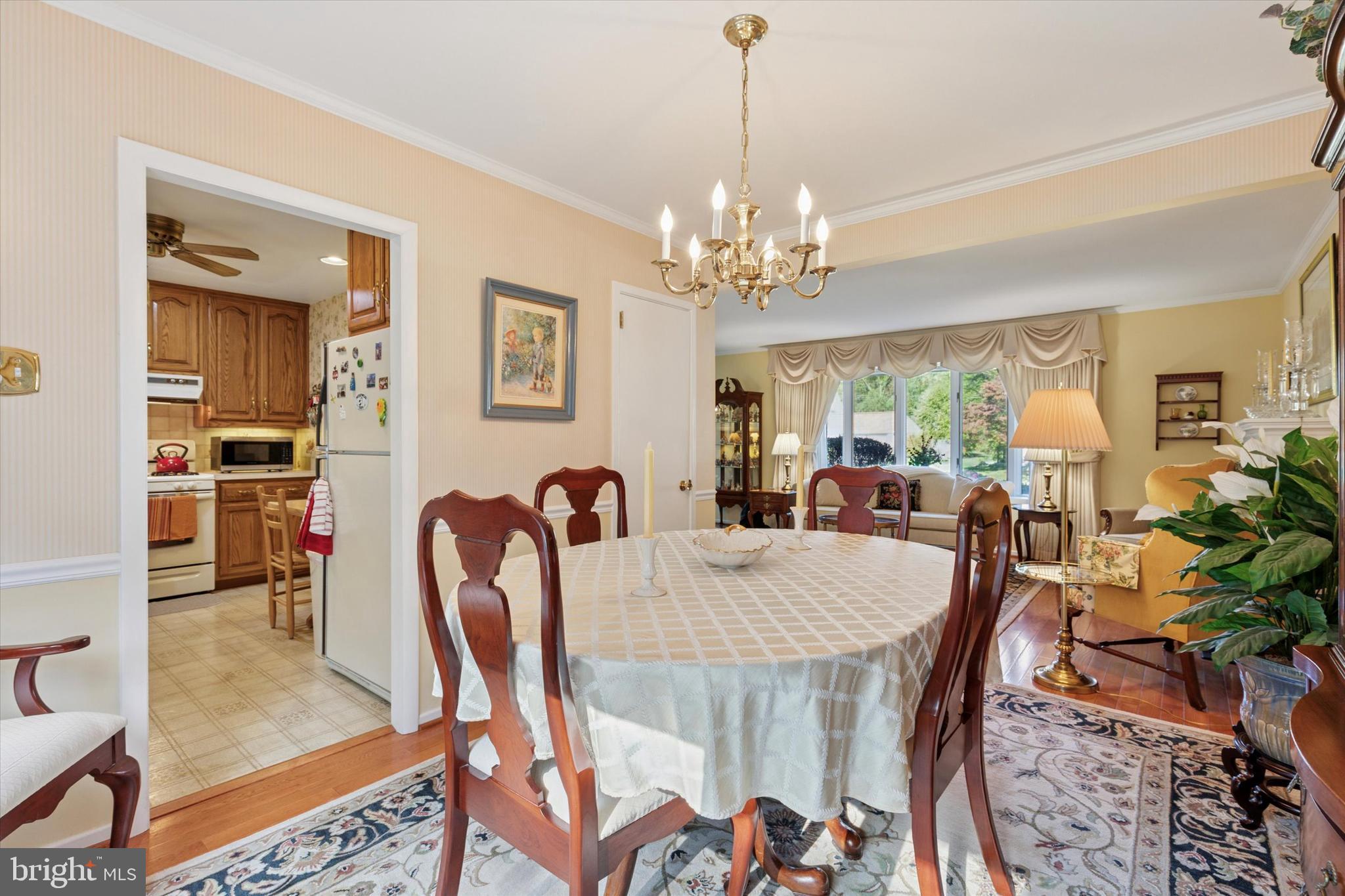 324 Valley Road Oreland, PA 19075 - Photo 5 of 31 Dining Room