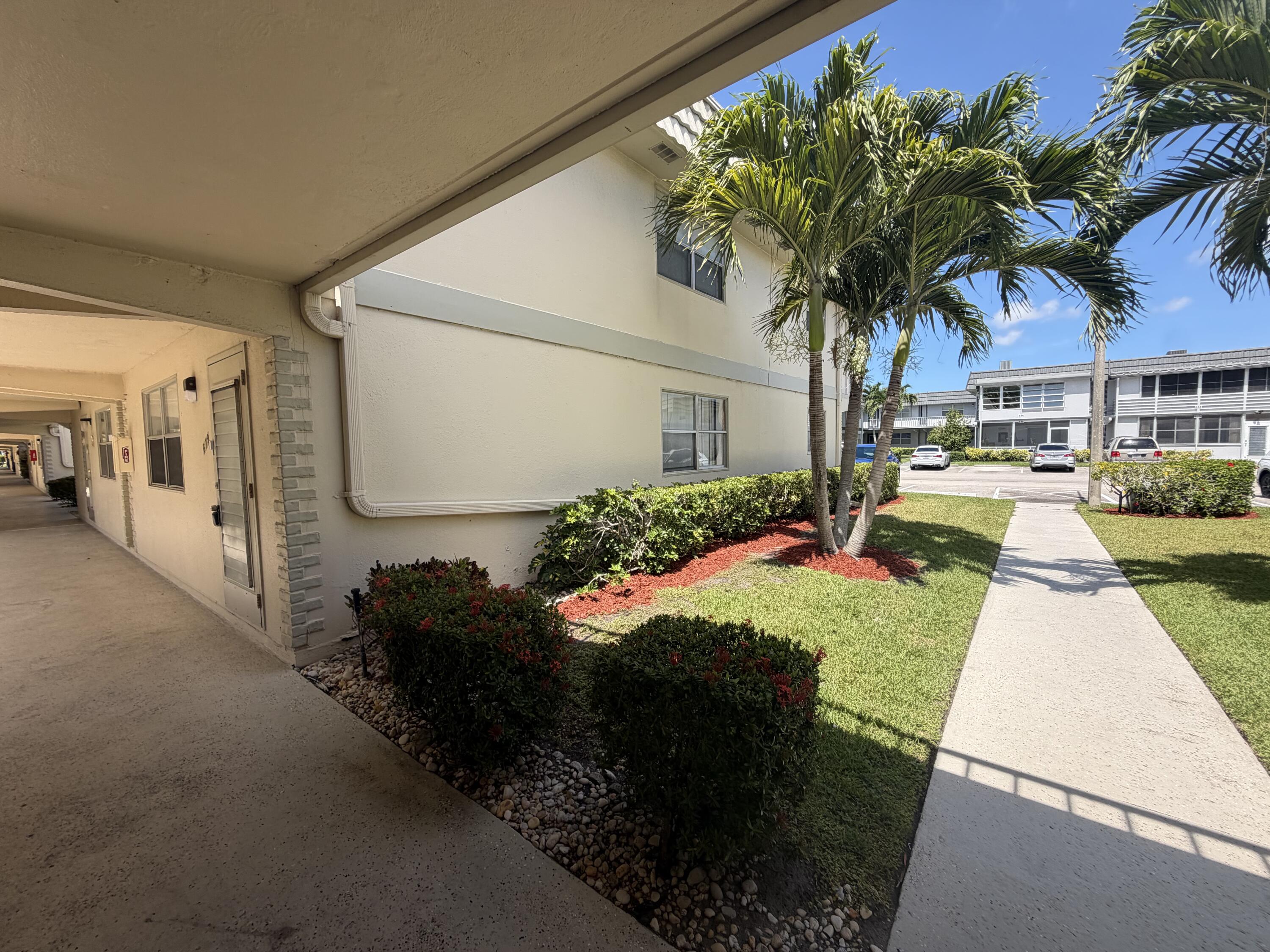 679 Saxony Way Delray Beach, FL 33446 - Photo 15 of 15 Corner w garden views from kitchen