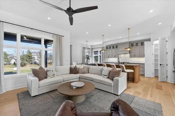 $979,218 | 2856 West 133rd Terrace, Leawood, KS 66209