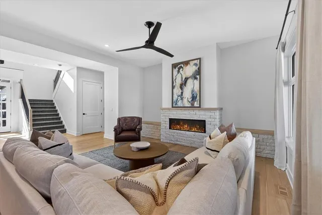 $979,218 | 2856 West 133rd Terrace, Leawood, KS 66224