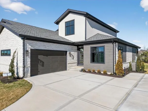 $979,218 | 2856 West 133rd Terrace, Leawood, KS 66209