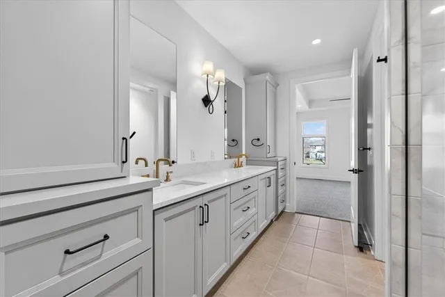 $979,218 | 2856 West 133rd Terrace, Leawood, KS 66224