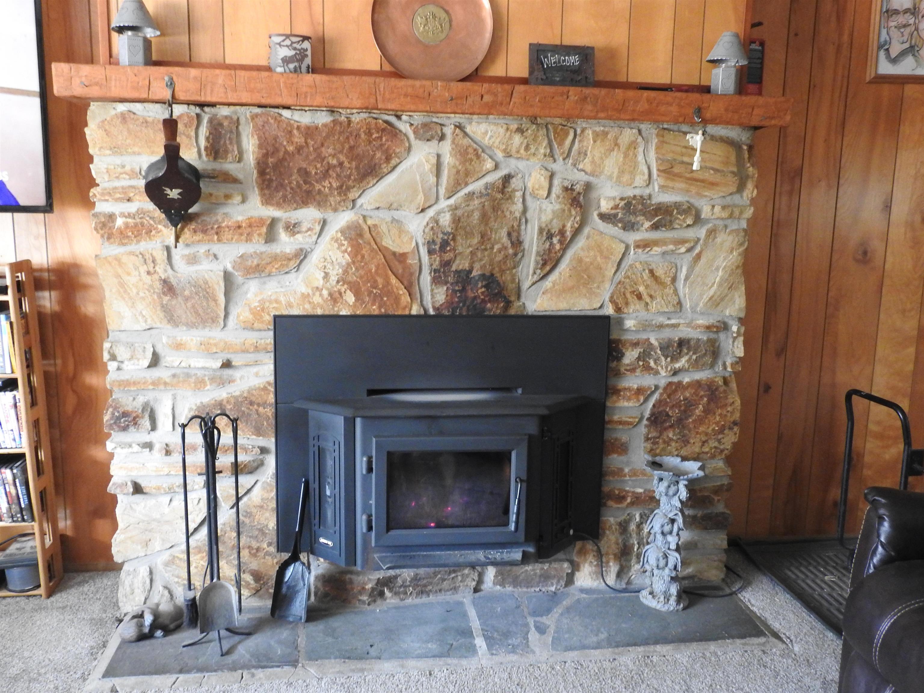 11909 Leline Road Roscommon, MI 48653 - Photo 3 of 31 1898169-2.JPG