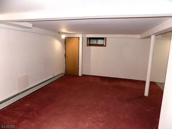 $3,400 | 18 Mandeville Avenue, Pequannock, NJ 07440