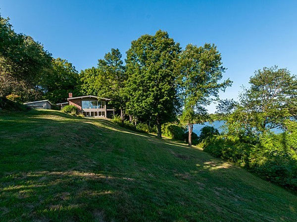 170 Lakeshore Road Boxford, MA 01921 - Photo 1 of 29 Gallery Image 1