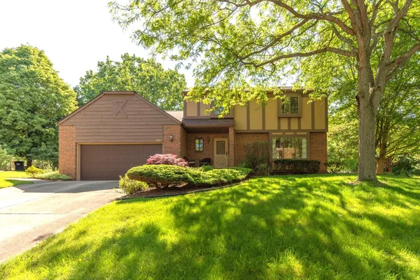 $685,000 | 2110 Ardenne Drive, Ann Arbor, MI 48105