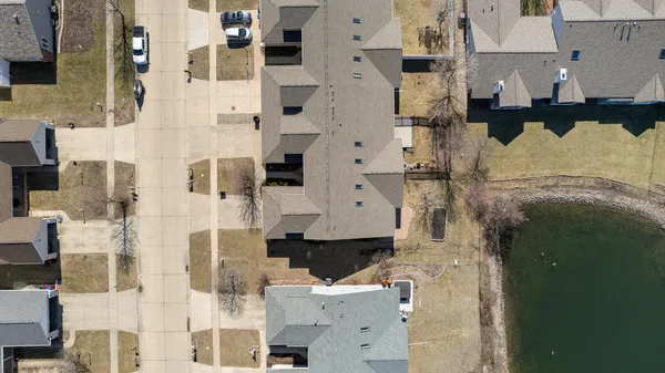 $349,000 | 2517 Pembrook Point, Champaign, IL 61821