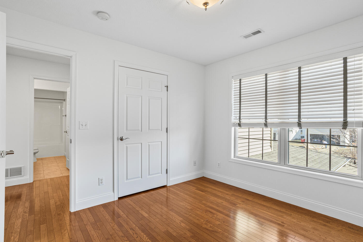 2517 Pembrook Point Champaign, IL 61821 - Photo 27 of 37